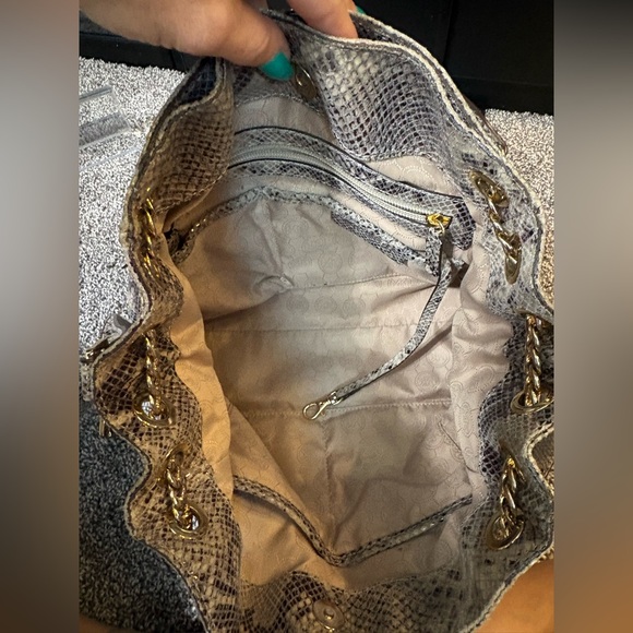 Michael Kors Jet Set Chain Python embossed Gather Tote - Picture 8 of 14